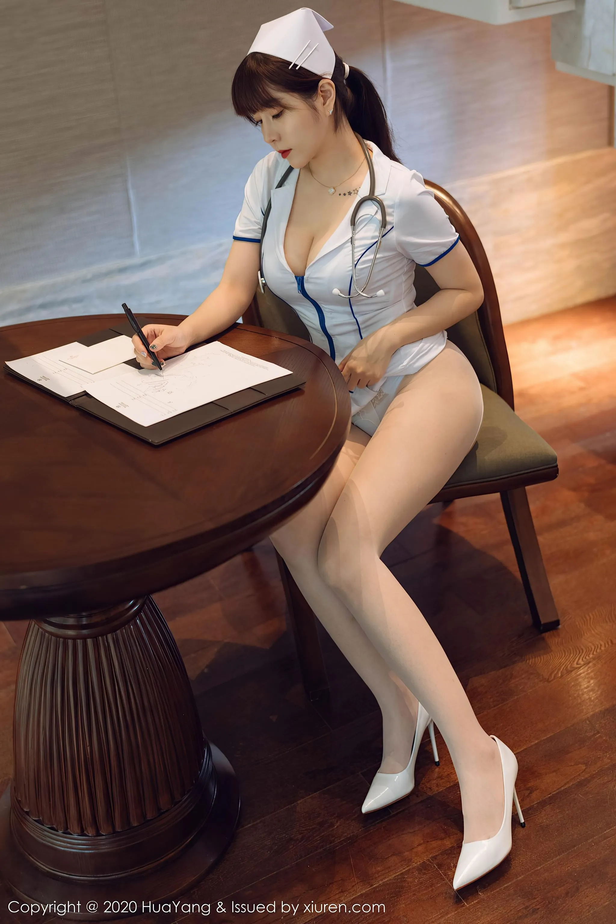 [HuaYang花漾] 2020.11.27 VOL.330 王雨纯 [103P]插图7